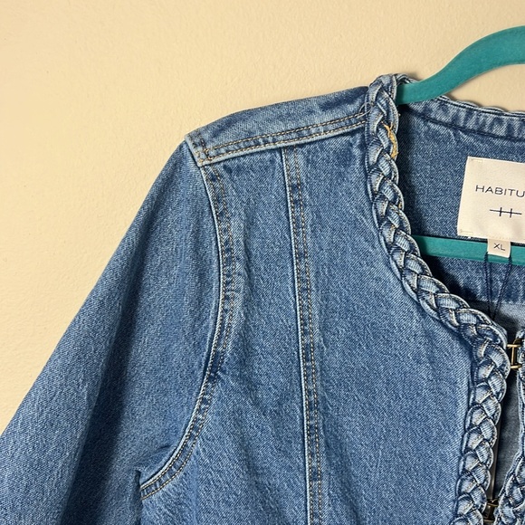 Habitual Women's Braided Denim Jacket Size XL - Picture 4 of 9